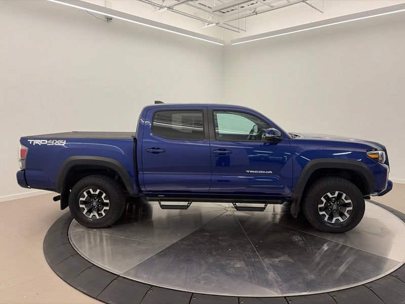 Used 2022 Toyota Tacoma TRD Off-Road w/ Technology Package AWD/4WD image 2
