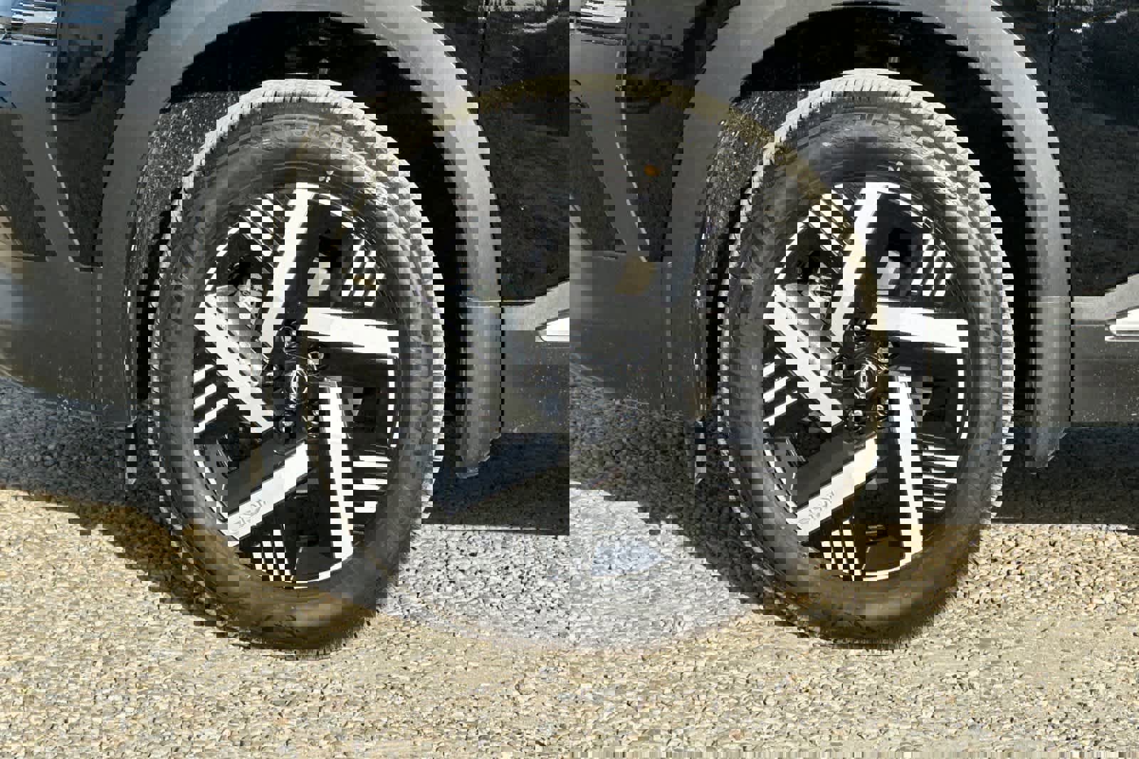 New 2026 Nissan Kicks SV w/ Illumination Package image 29