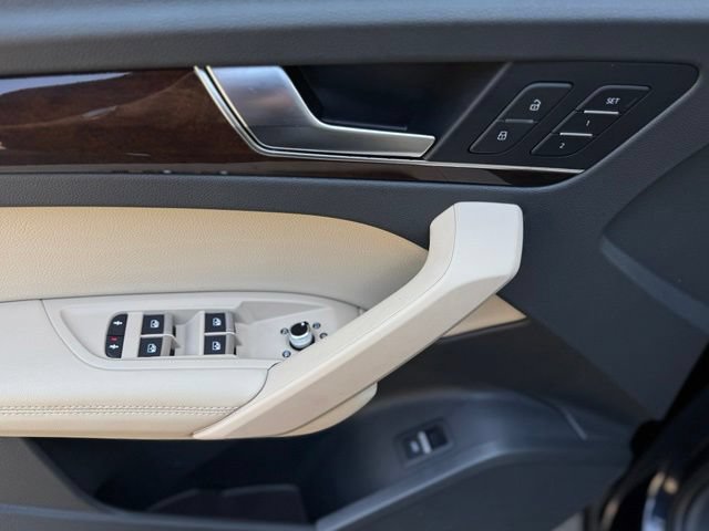 Used 2020 Audi Q5 2.0T Premium Plus AWD/4WD image 13