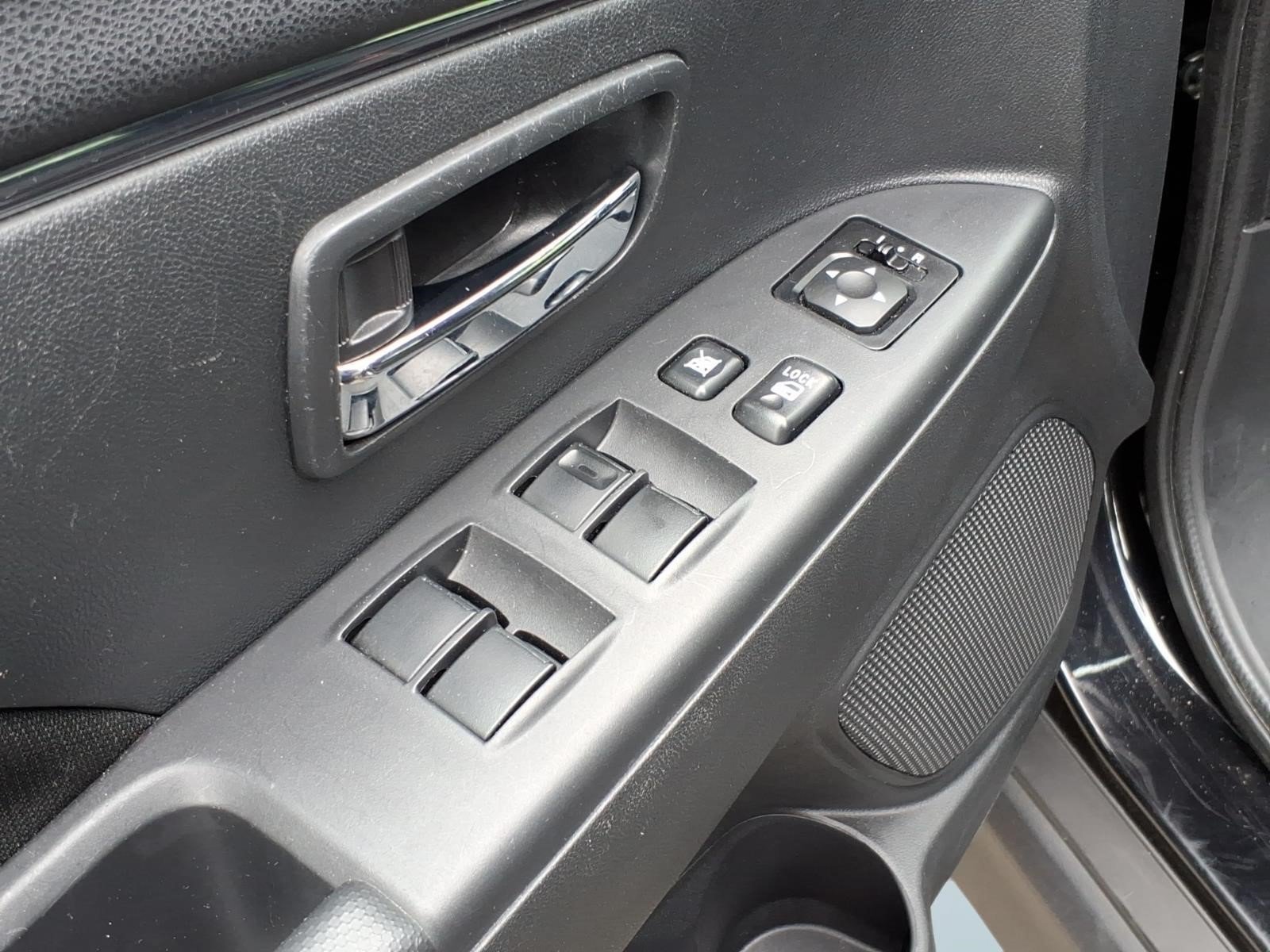 Used 2025 Mitsubishi Outlander Sport LE AWD/4WD image 11