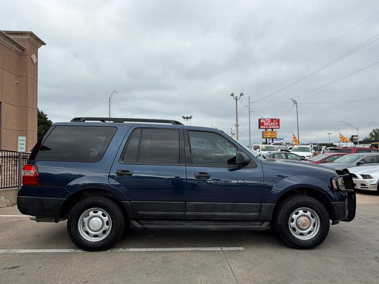 Used 2015 Ford Expedition XL AWD/4WD image 4
