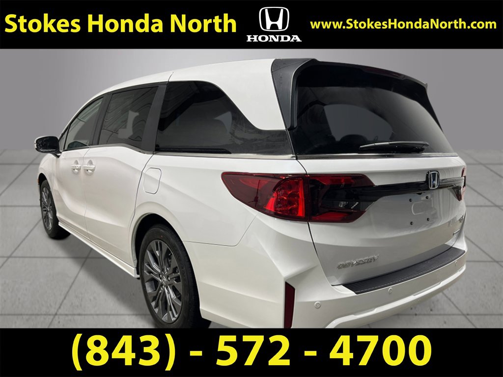 New 2026 Honda Odyssey Touring image 4