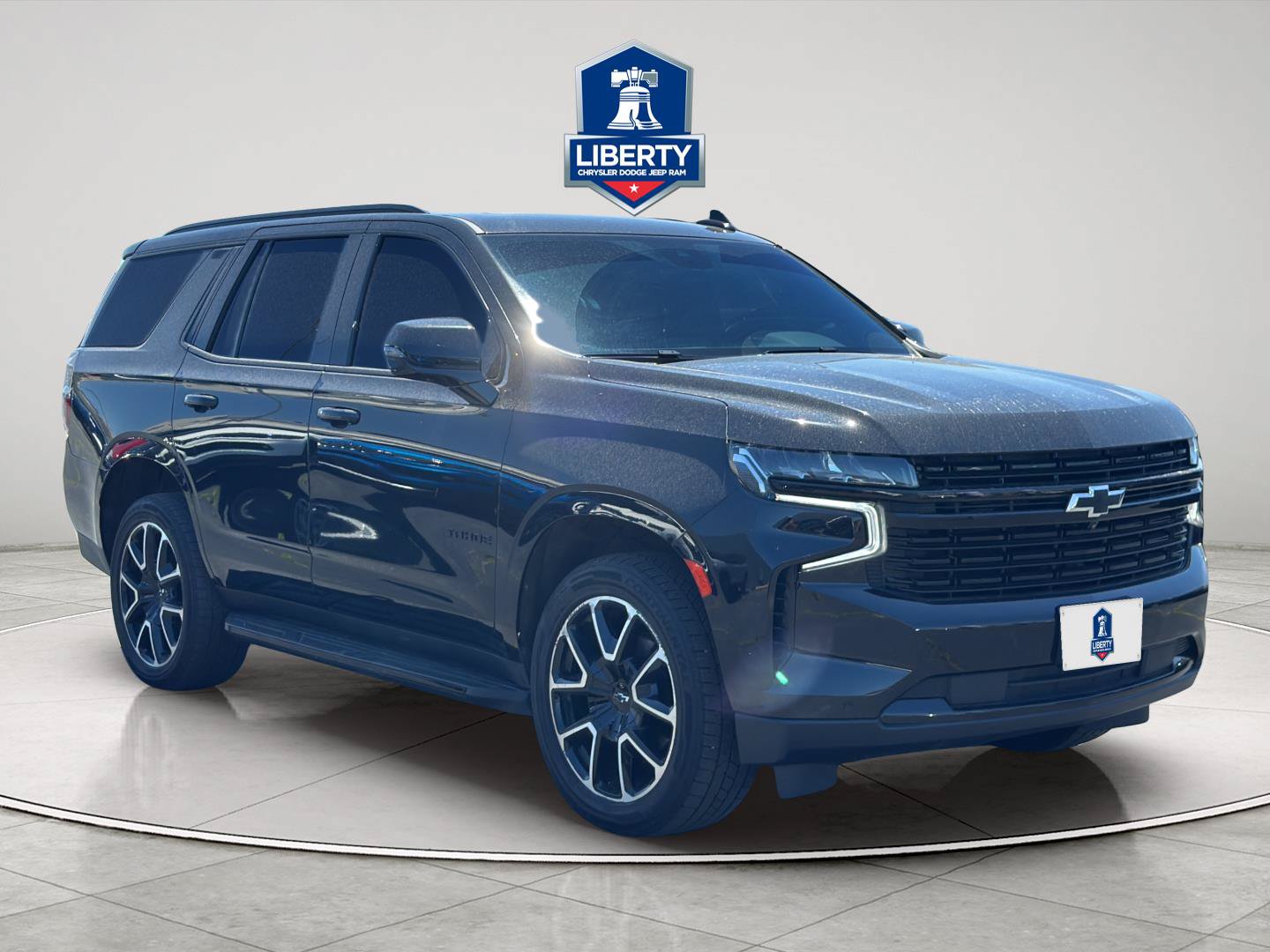 Used 2023 Chevrolet Tahoe RST w/ Luxury Package AWD/4WD image 16