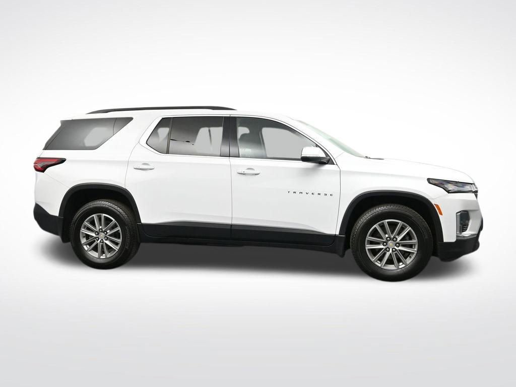 Used 2023 Chevrolet Traverse LT w/ LPO, Floor Liner Package AWD/4WD image 6