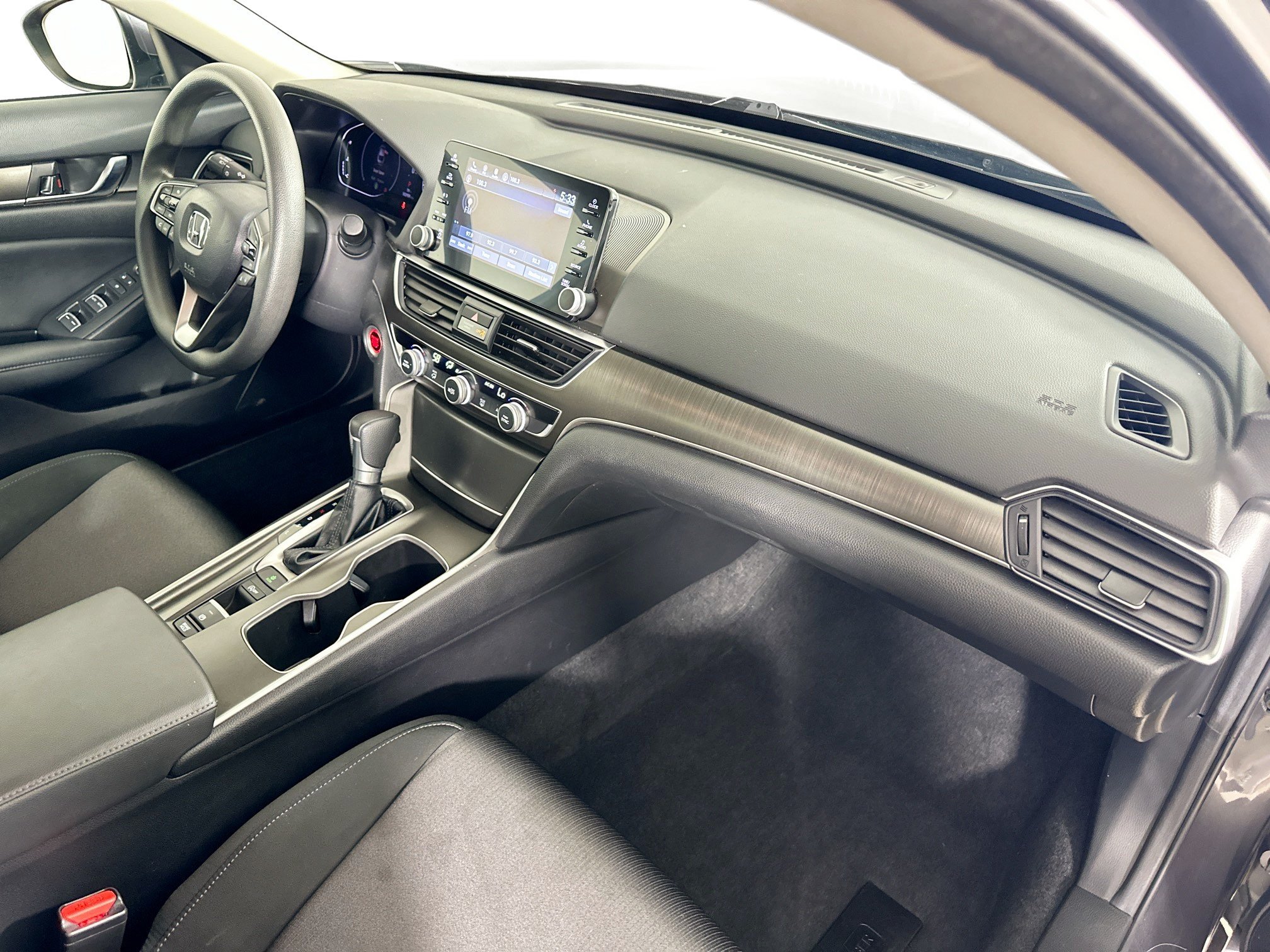 Used 2021 Honda Accord LX image 31