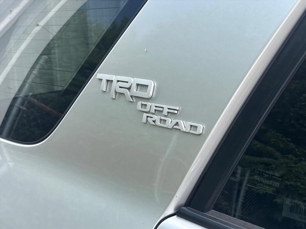 Used 2022 Toyota 4Runner TRD Off-Road Premium AWD/4WD image 10