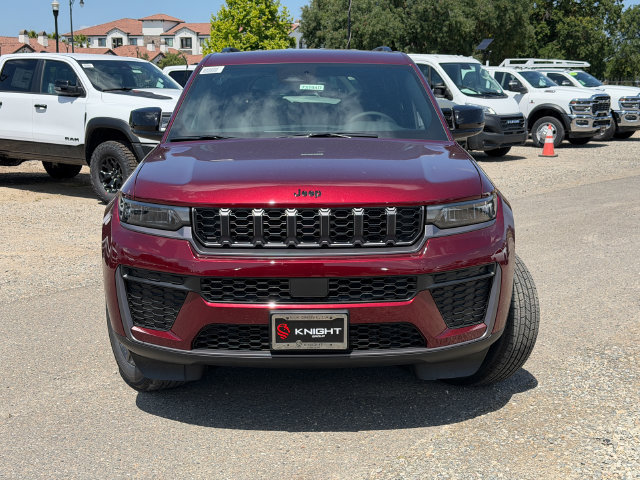 New 2026 Jeep Grand Cherokee Altitude AWD/4WD image 3