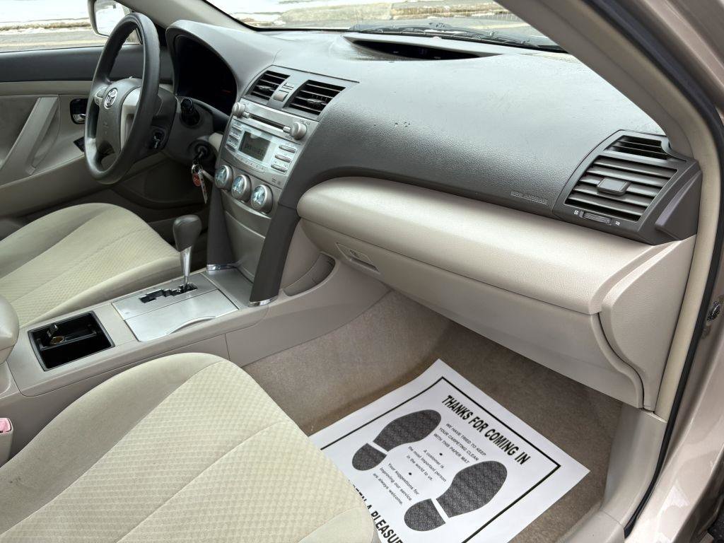 Used 2007 Toyota Camry XLE image 33