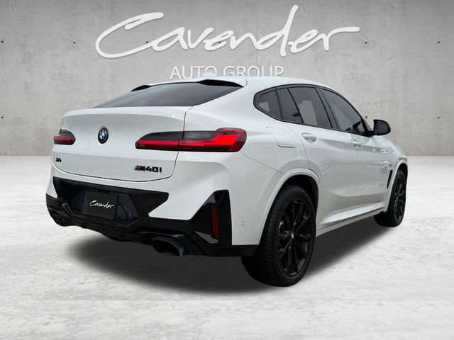 Used 2024 BMW X4 M40i w/ Premium Package image 16