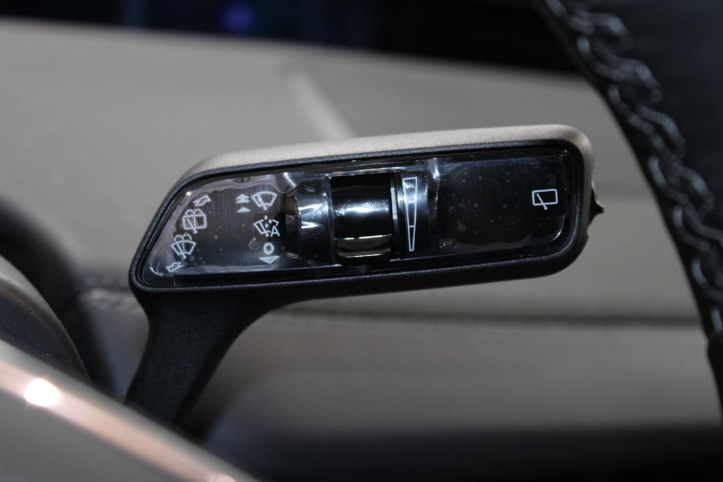 New 2027 Lincoln Navigator Premiere RWD image 42