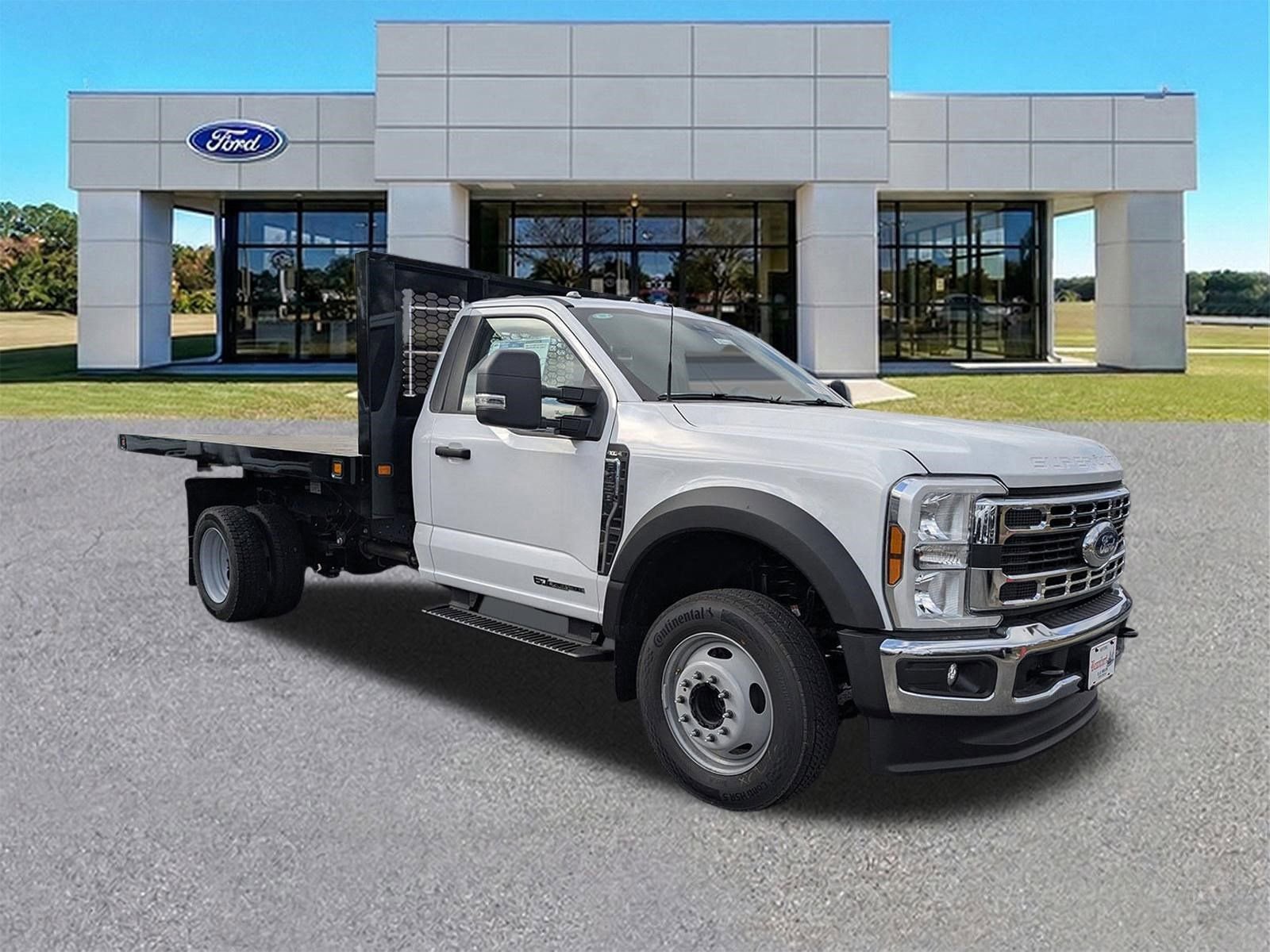 New 2025 Ford F450 XL w/ XL Chrome Package 360° Tour