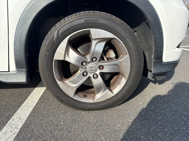 Used 2017 Honda HR-V EX image 11