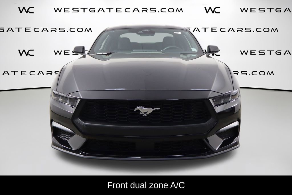 Used 2025 Ford Mustang Coupe image 2