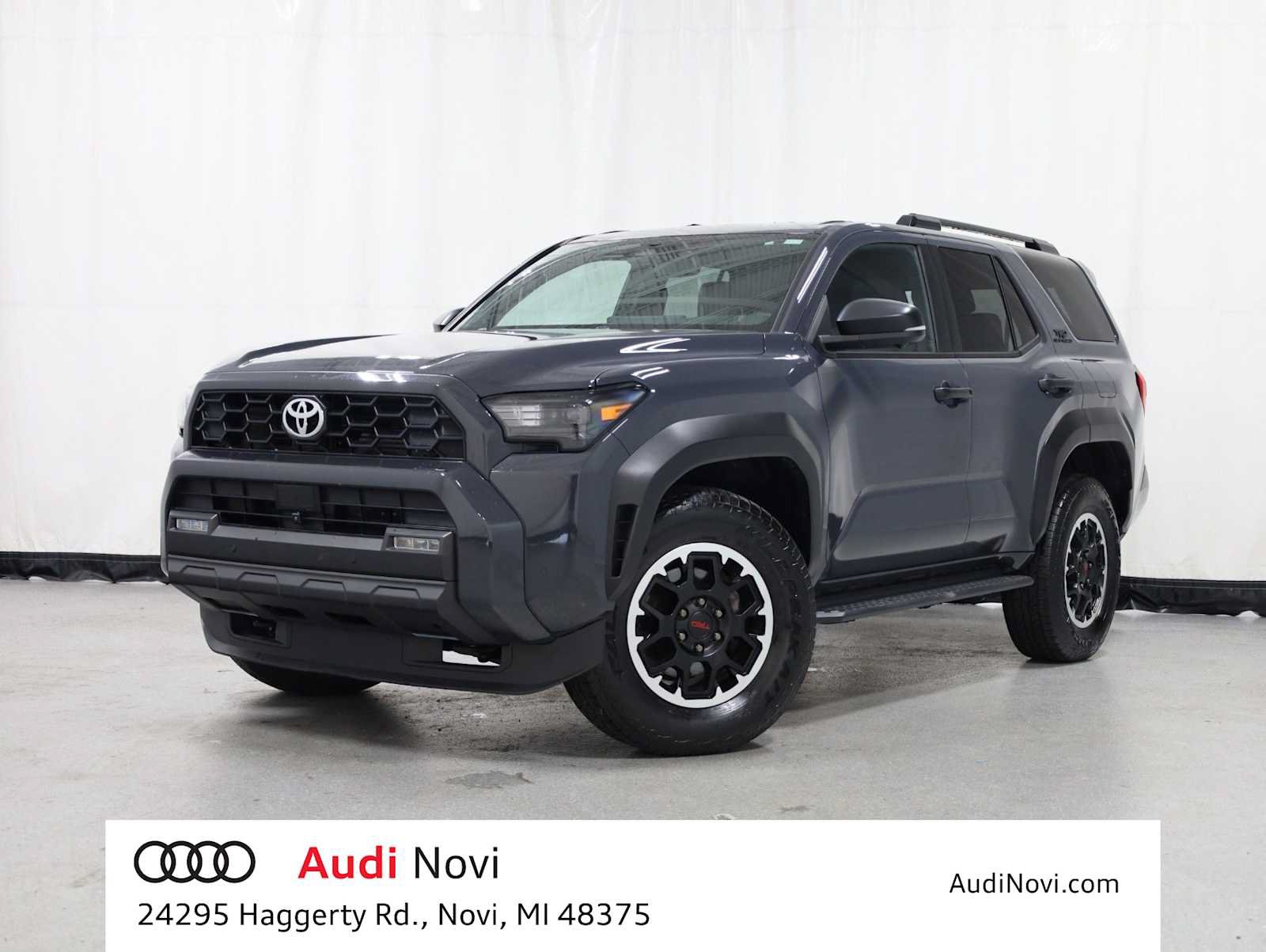 Used 2025 Toyota 4Runner TRD Off-Road Premium AWD/4WD image 1