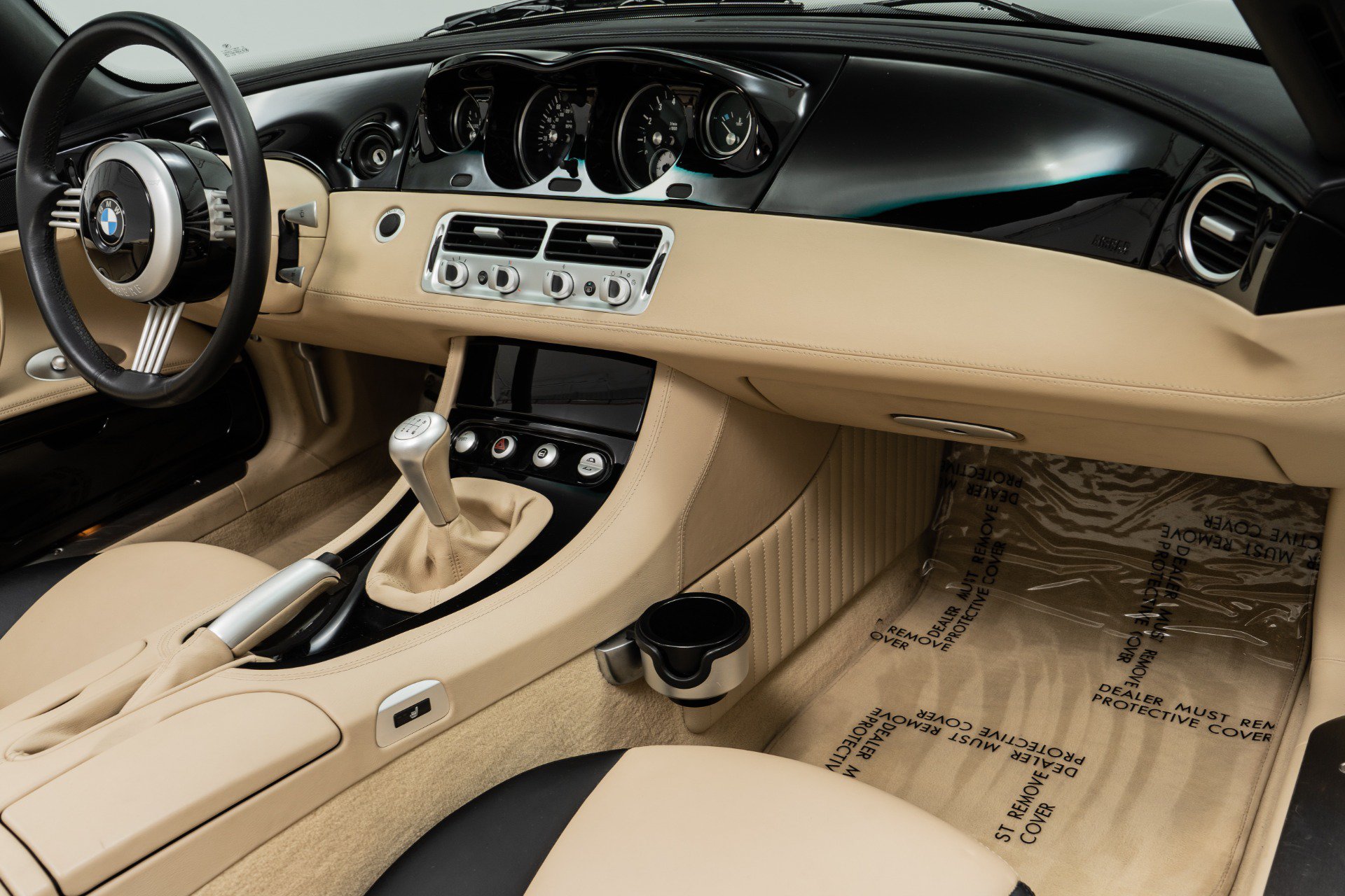 Used 2001 BMW Z8 RWD image 14