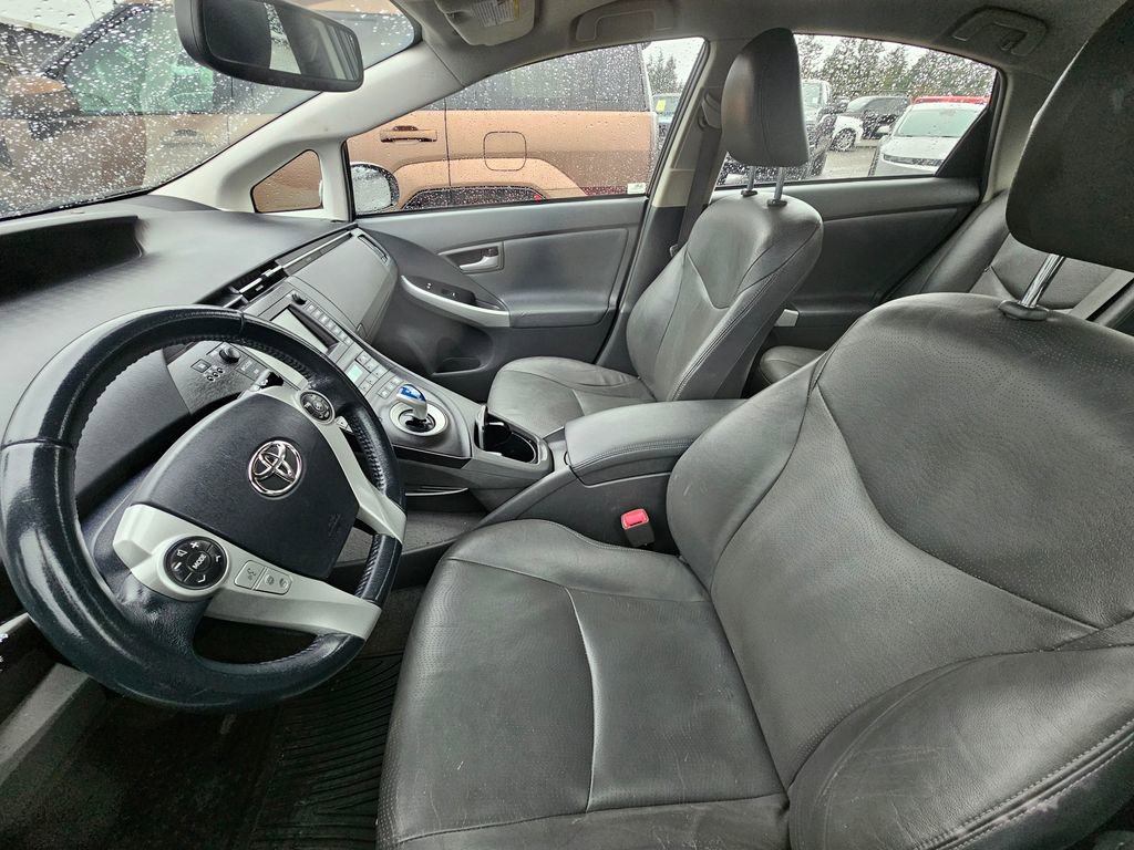 Used 2010 Toyota Prius Five image 12