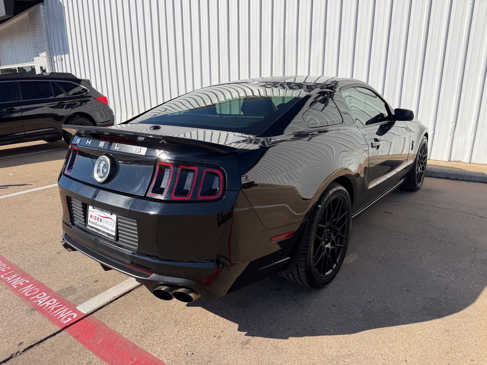 Used 2014 Ford Mustang Shelby GT500 w/ Equipment Group 821A RWD image 7