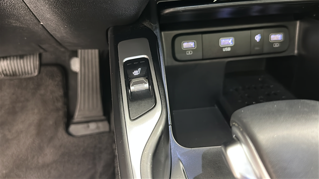 Used 2023 Kia Sorento S w/ Panoramic Sunroof Package AWD/4WD image 22