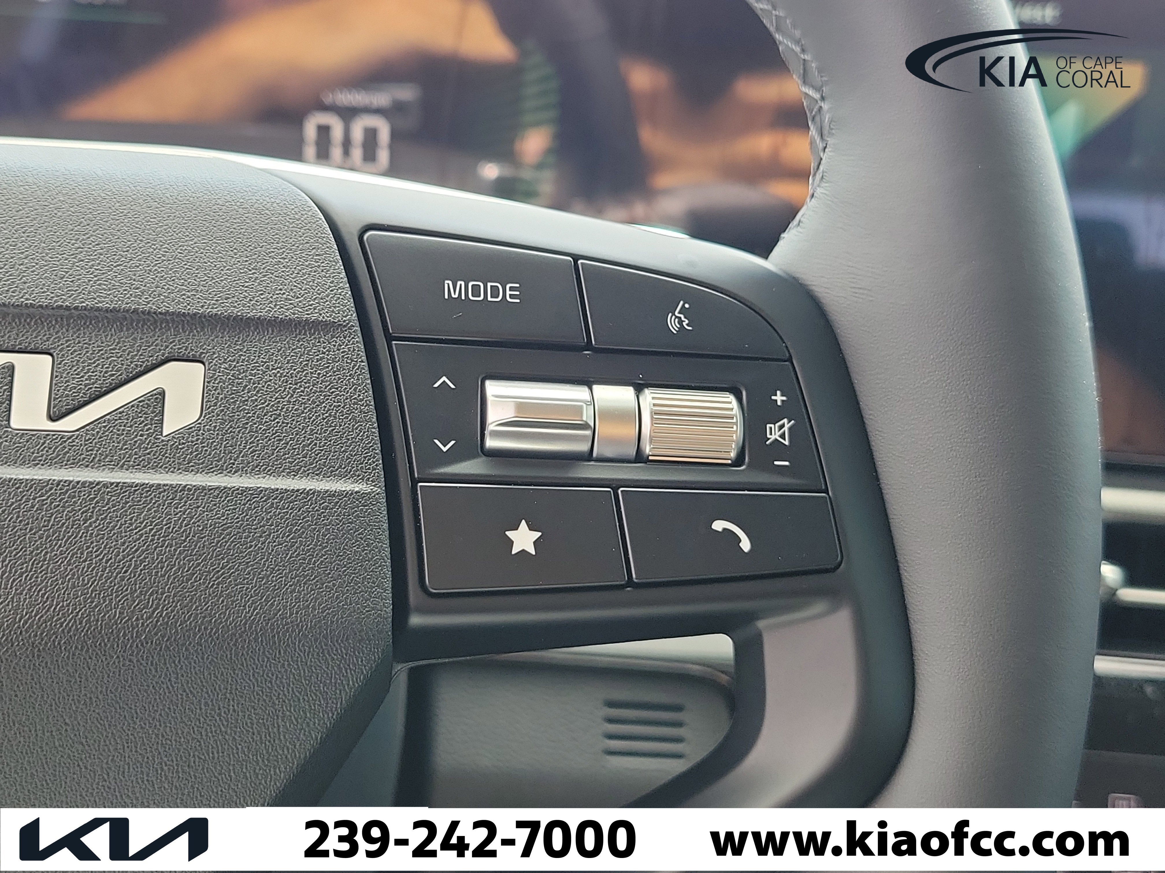 New 2026 Kia Sportage LX FWD image 24