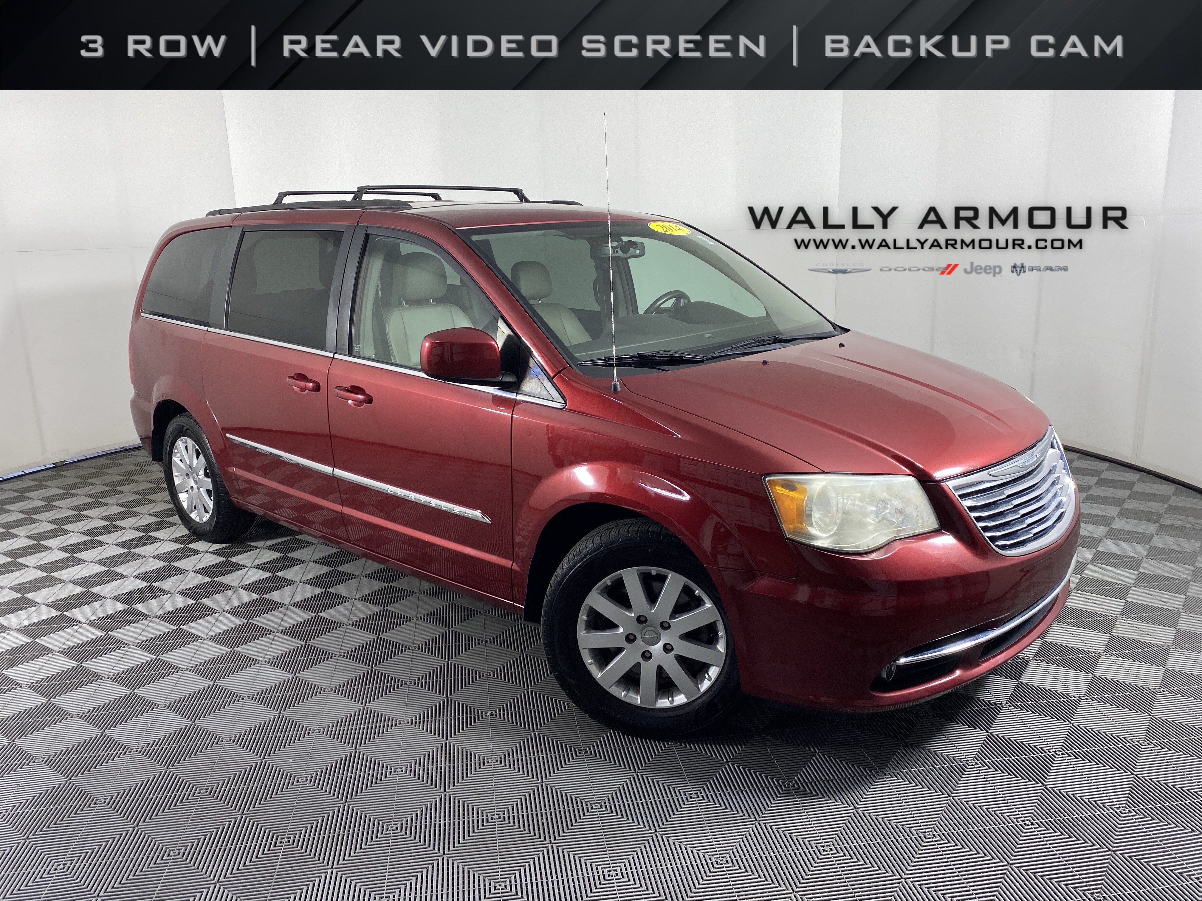 Used 2014 Chrysler Town & Country Touring