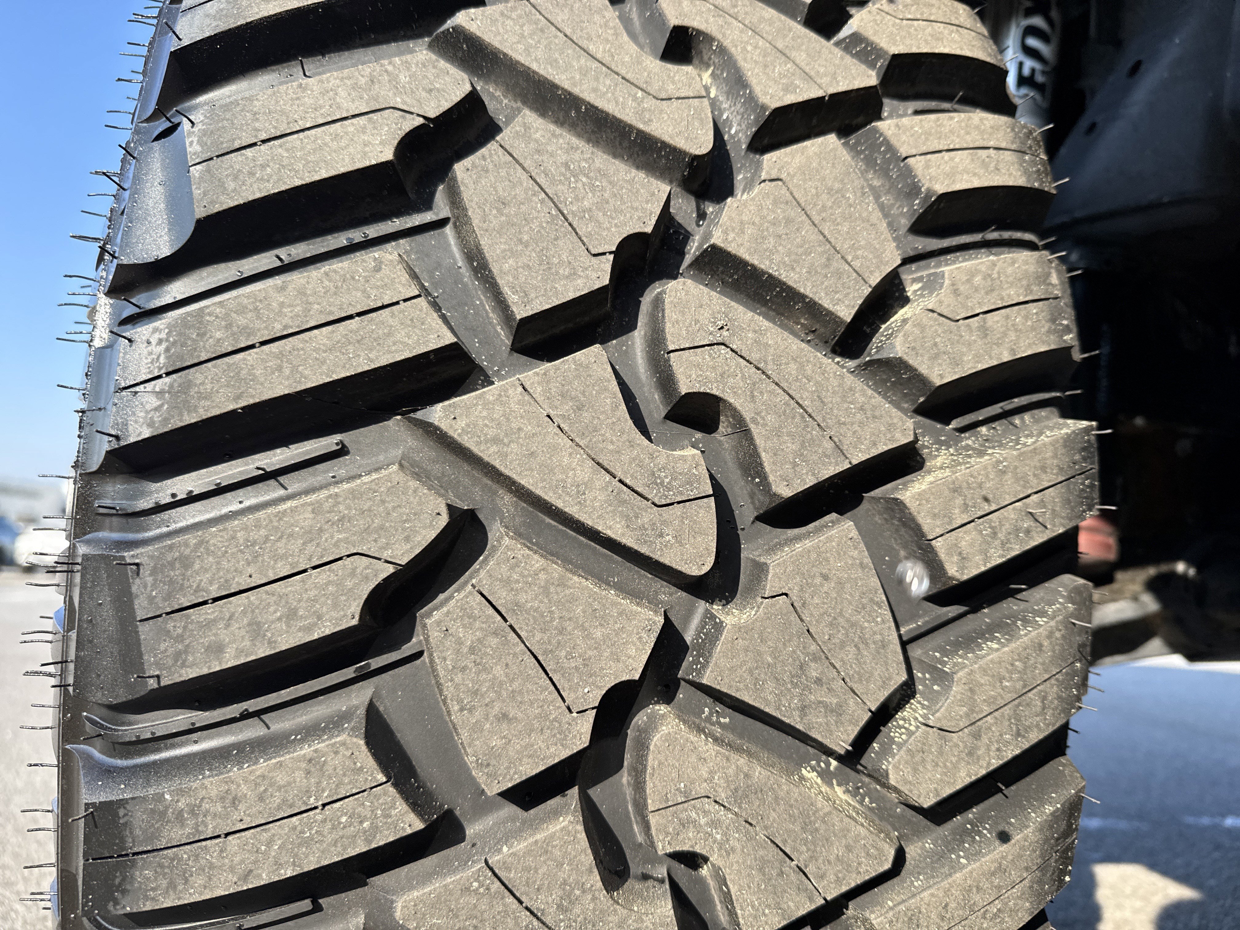 Used 2025 GMC Sierra 2500 Denali Ultimate image 12