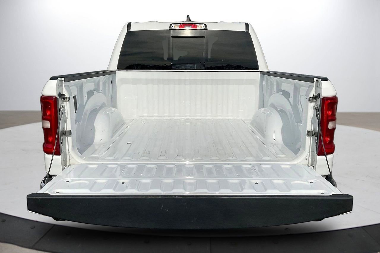 Used 2025 RAM 1500 Big Horn AWD/4WD image 26