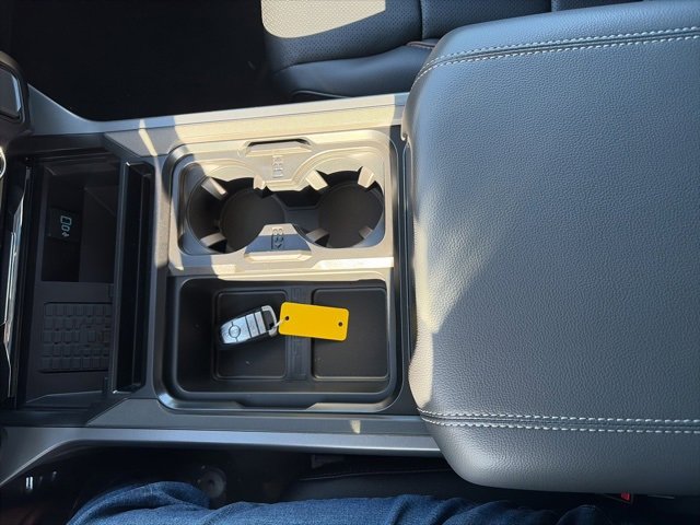 New 2026 Ford F250 Lariat w/ Chrome Package image 24