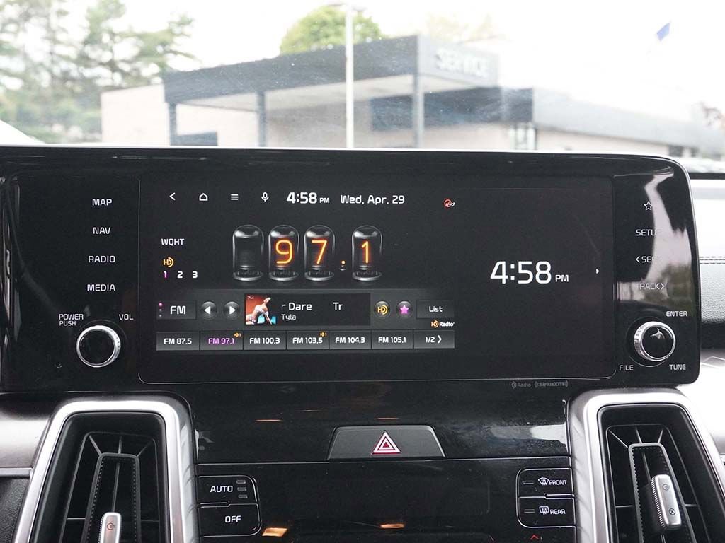 Used 2022 Kia Sorento S FWD image 50