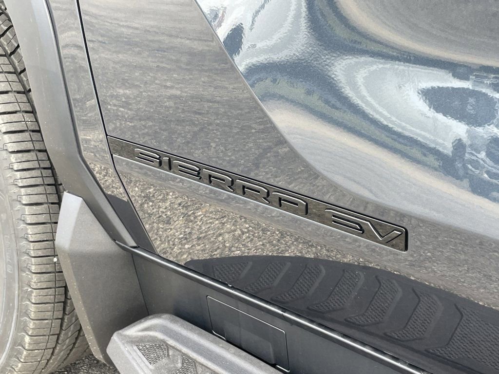 New 2026 GMC Sierra EV Elevation w/ LPO, Elevation Dark Package image 38
