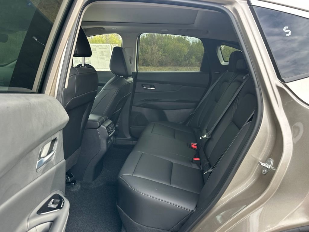 New 2026 Nissan Murano SL image 15