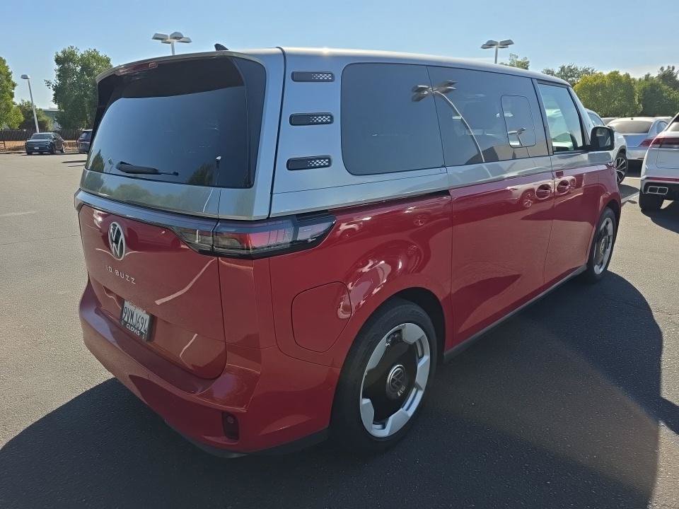 Certified 2025 Volkswagen ID. Buzz Pro S Plus RWD image 11