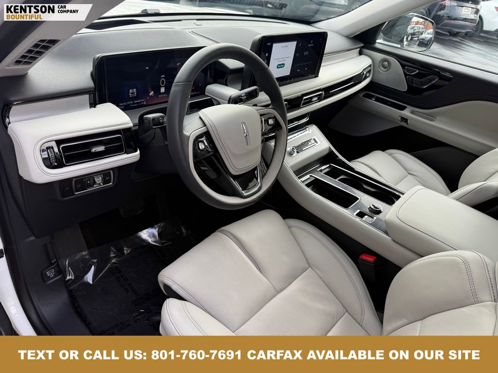 Used 2025 Lincoln Aviator Reserve w/ Equipment Group 201A image 33