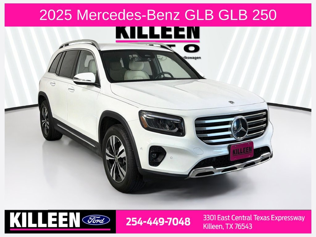 Used 2025 Mercedes-Benz GLB 250 image 1