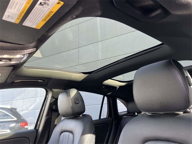 Used 2025 Mercedes-Benz GLA 250 4MATIC image 19