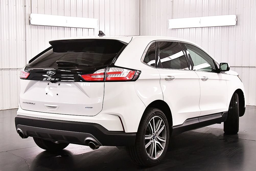 Used 2022 Ford Edge Titanium AWD/4WD image 8