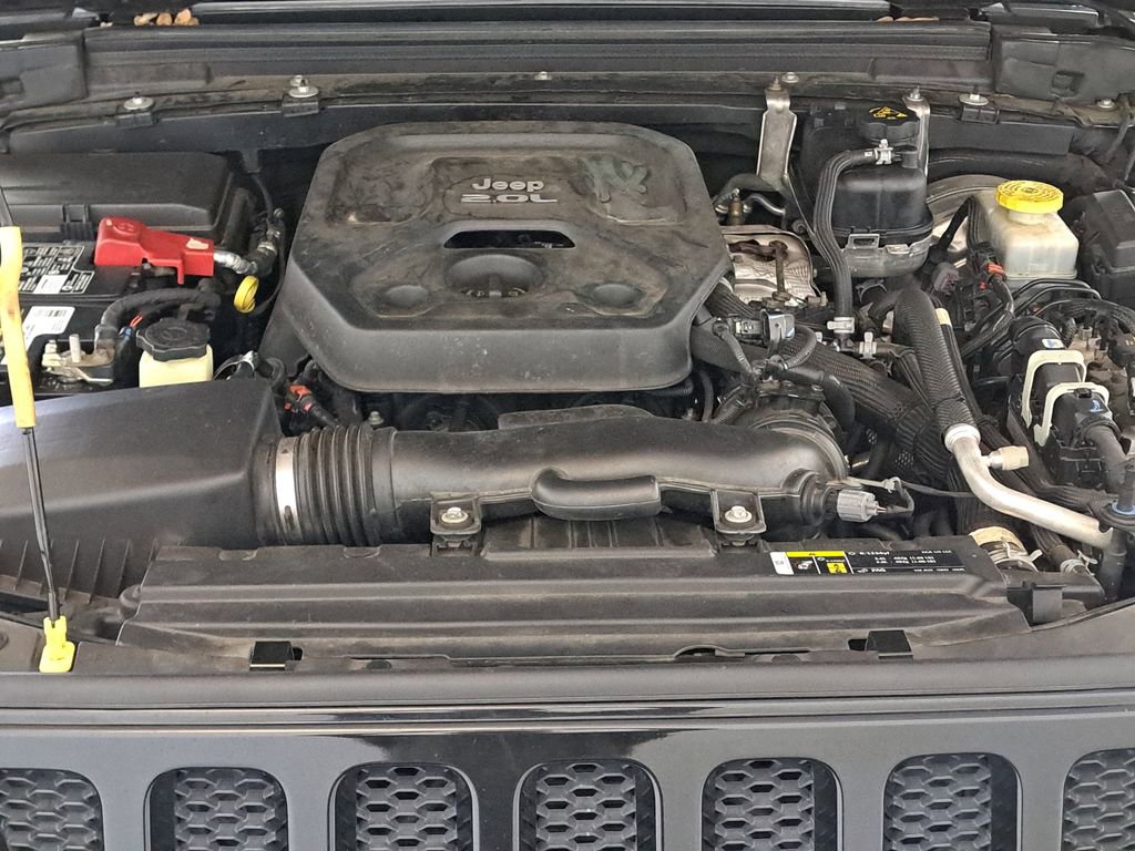 Used 2018 Jeep Wrangler Unlimited Sport image 9