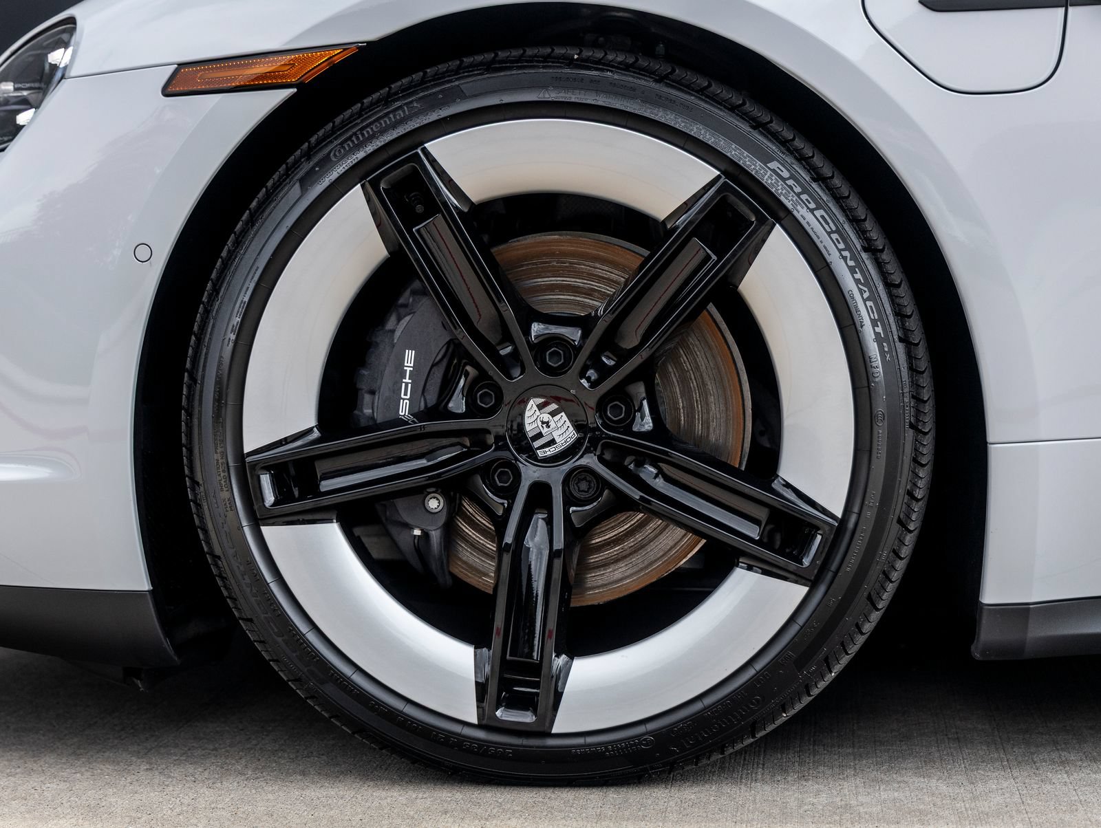 New 2026 Porsche Taycan AWD/4WD image 15
