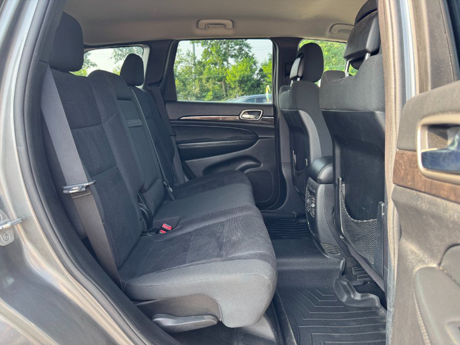 Used 2012 Jeep Grand Cherokee Laredo AWD/4WD image 18