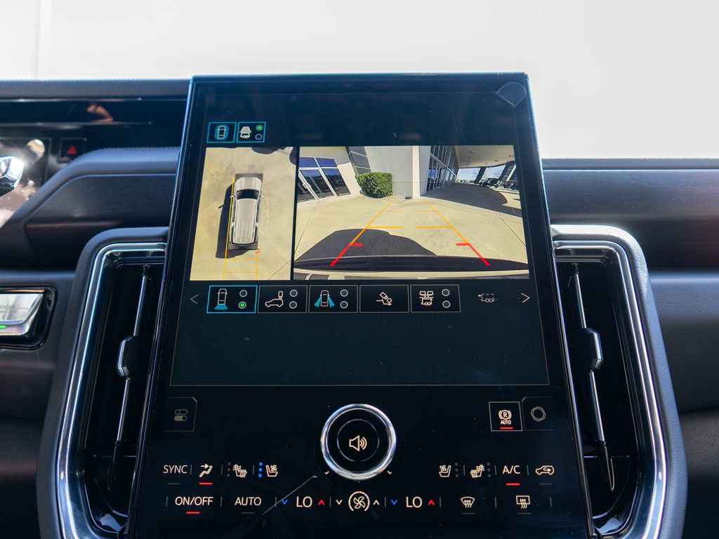 New 2026 GMC Yukon XL Denali w/ Denali Reserve Package image 29