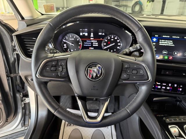 Used 2023 Buick Envision Avenir image 25