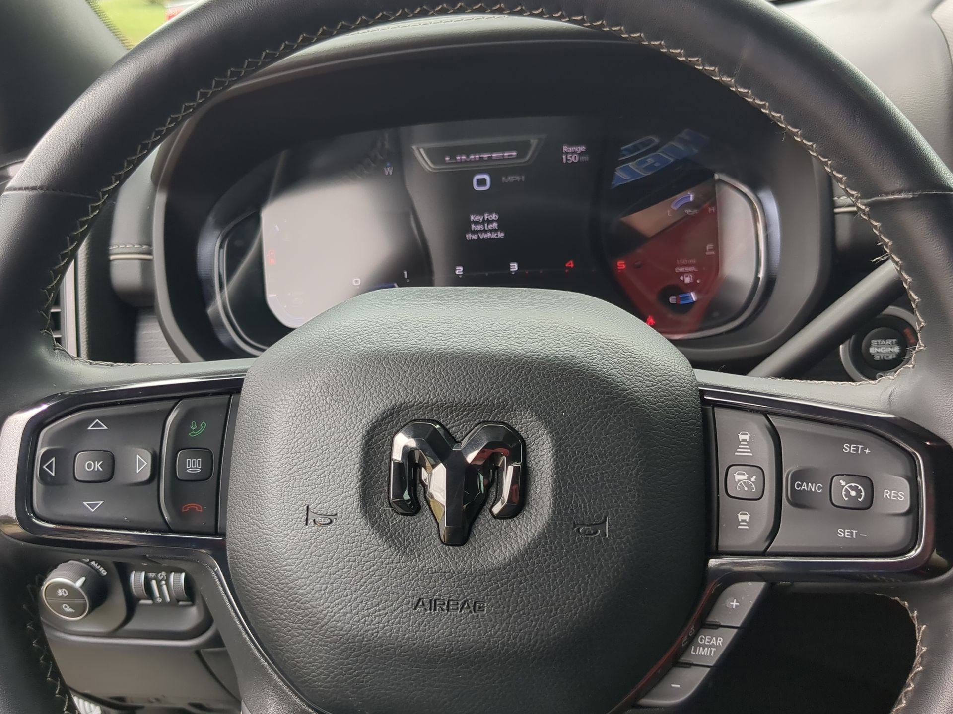 Used 2024 RAM 2500 Limited image 15