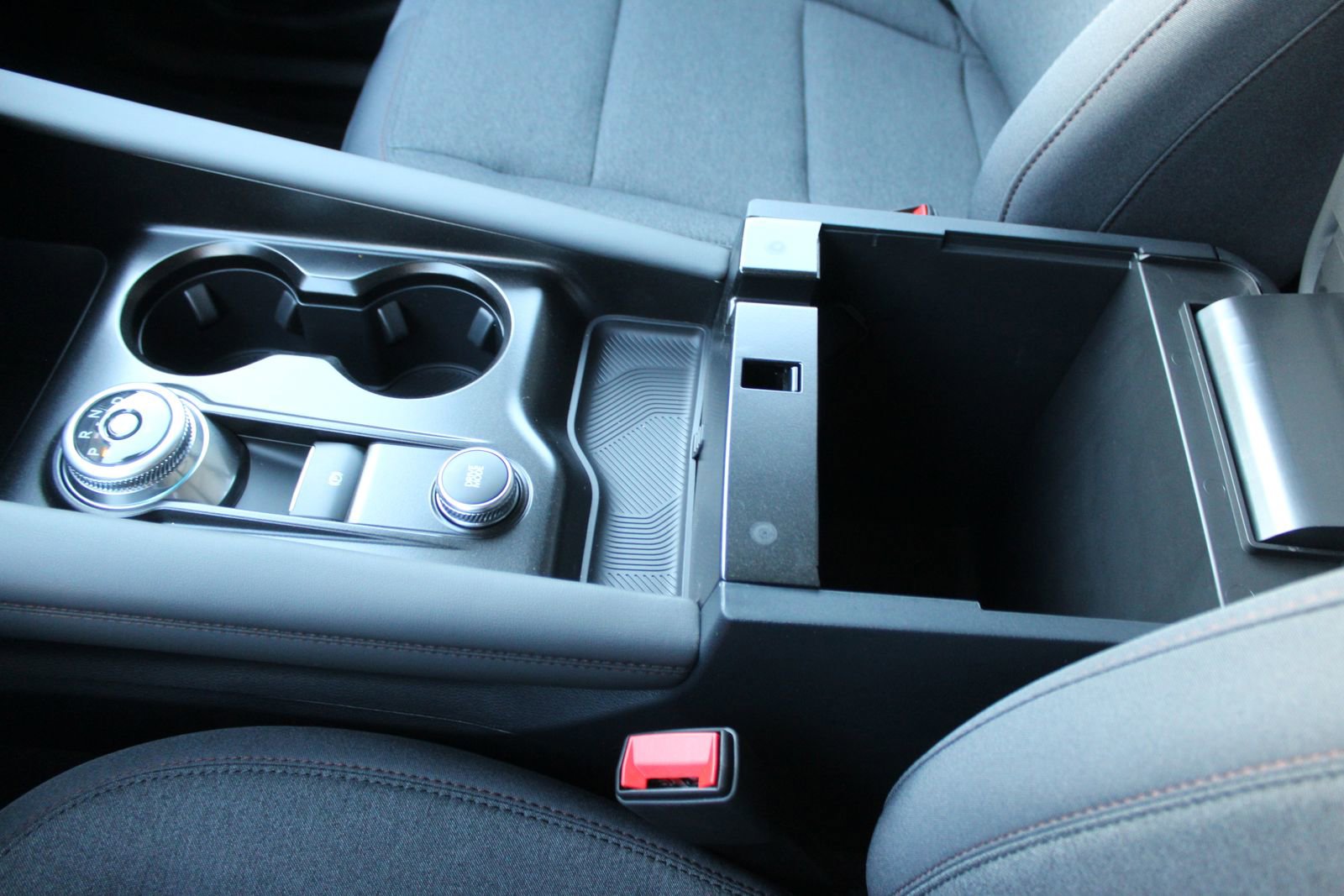 New 2026 Ford Explorer Active image 29