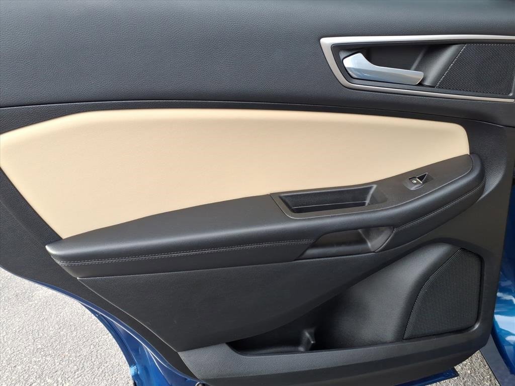 Certified 2022 Ford Edge SEL w/ Convenience Package image 15