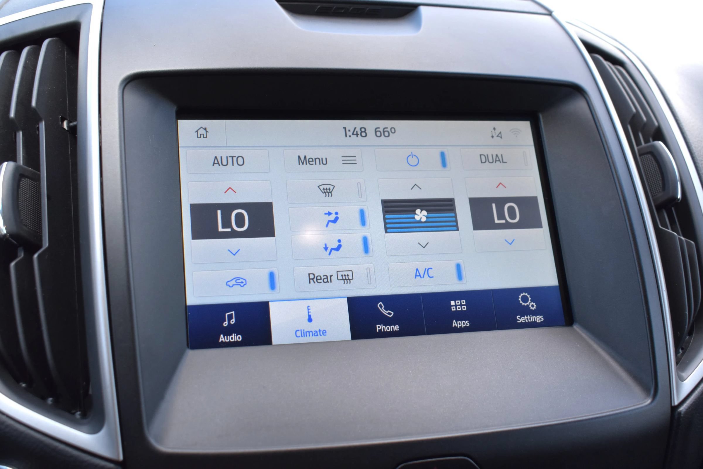 Used 2020 Ford Edge SEL AWD/4WD image 61