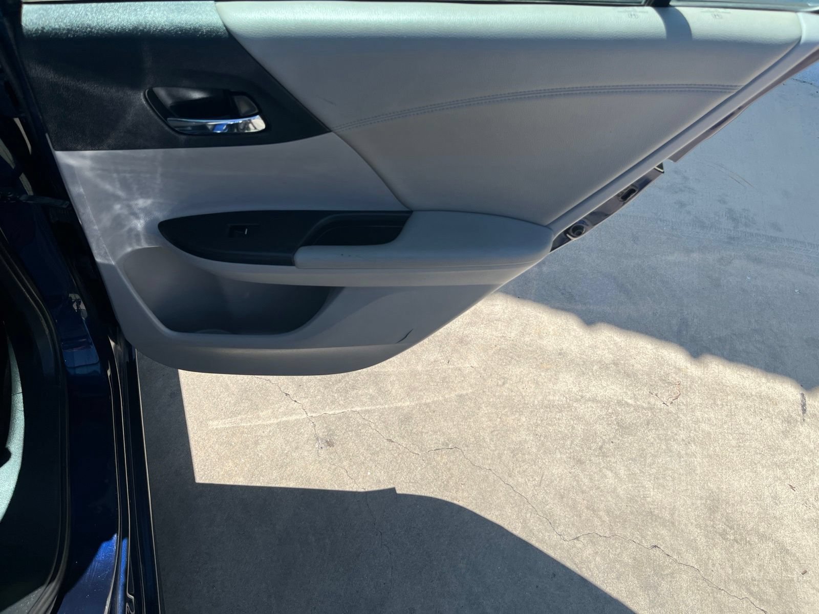 Used 2013 Honda Accord EX image 15