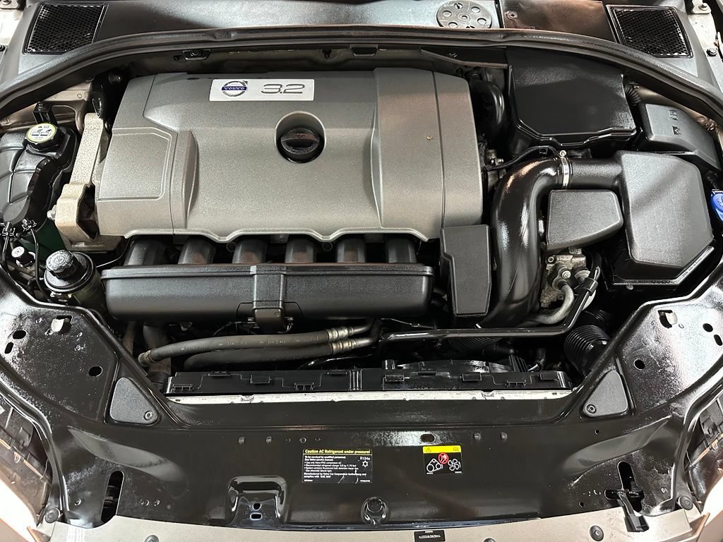 Used 2008 Volvo XC70 3.2 AWD/4WD image 34