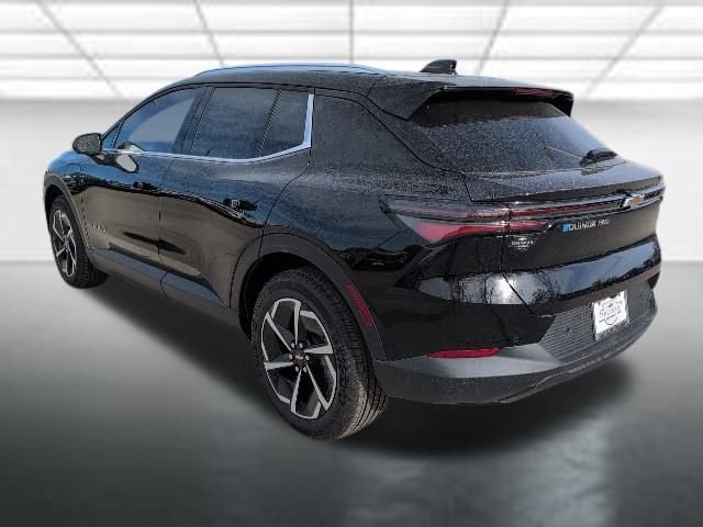 New 2026 Chevrolet Equinox EV LT AWD/4WD image 2