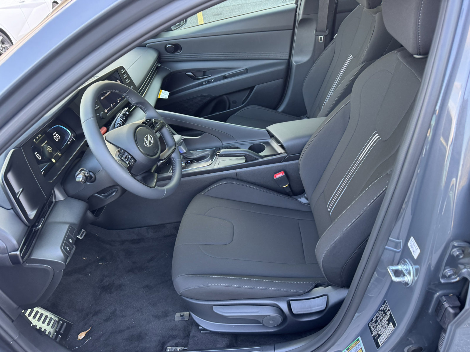 New 2026 Hyundai Elantra Sport image 9