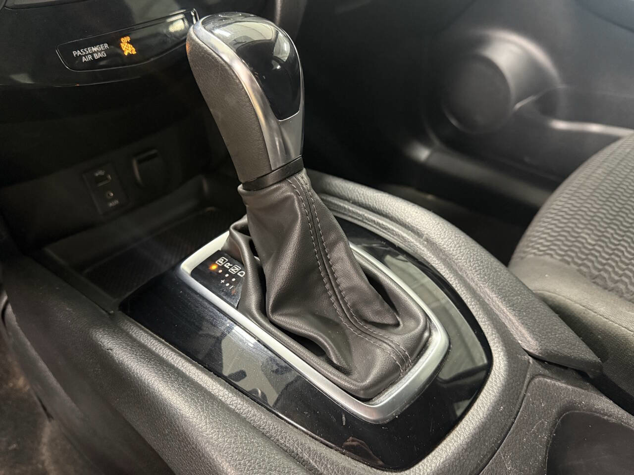Used 2018 Nissan Rogue Sport S w/ S Appearance Package image 9