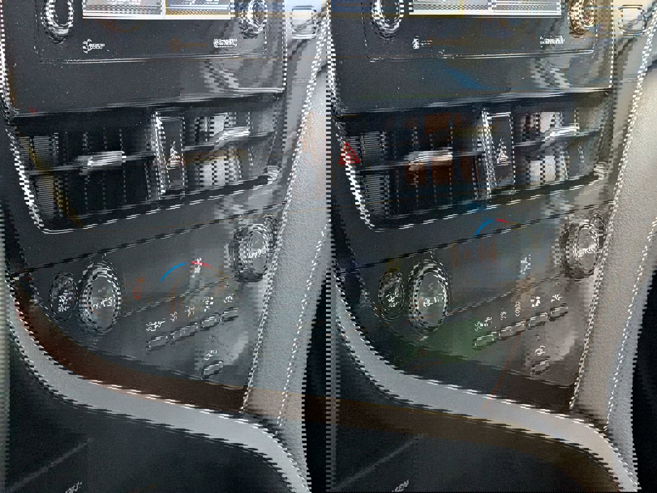 Certified 2023 Toyota Camry SE image 21